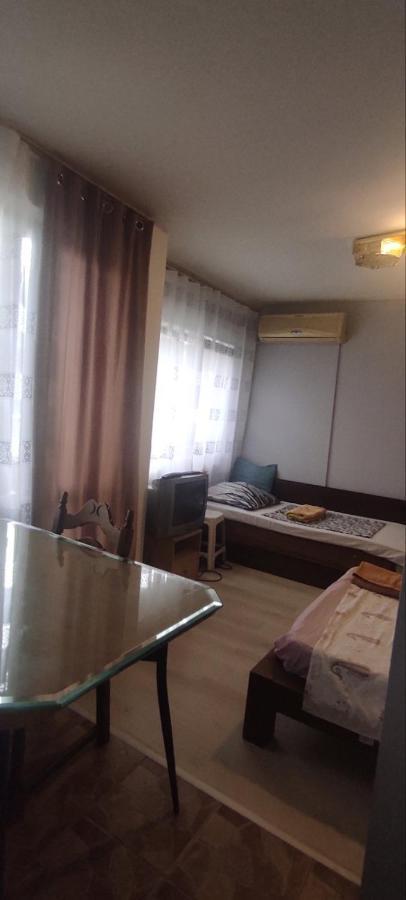 Apartment Ivaylo Varna Exterior photo